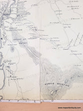 Load image into Gallery viewer, close-up of crease at center fold.